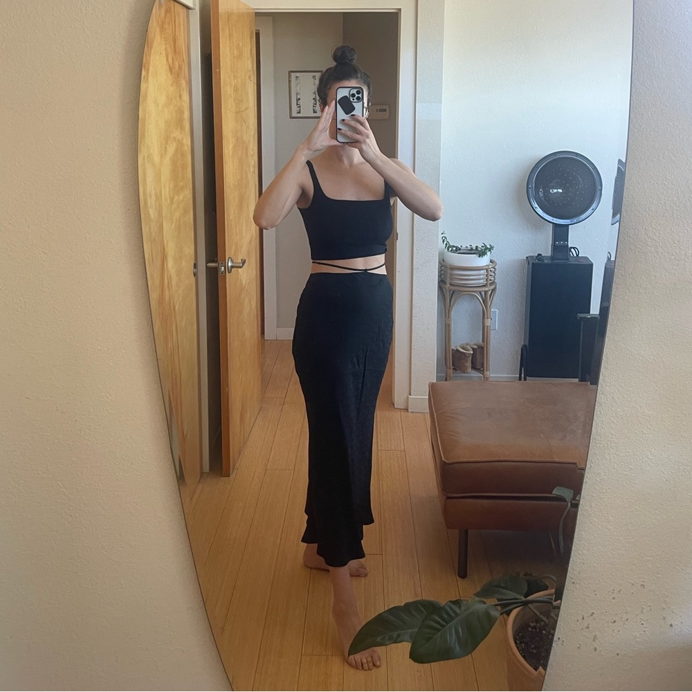 Reformation 100% Silk Belly Tie Midi Skirt